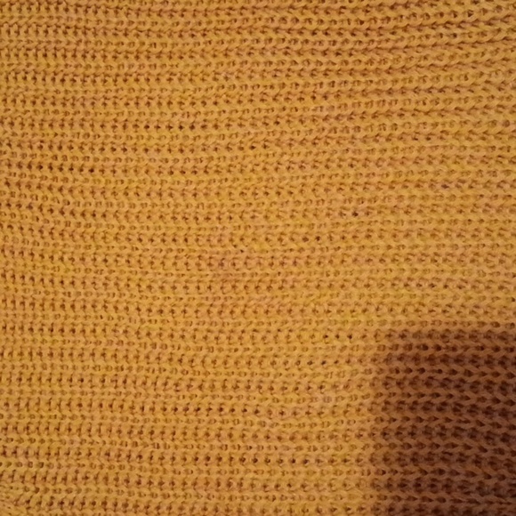 💙🌹mustard color sweater - Picture 12 of 13